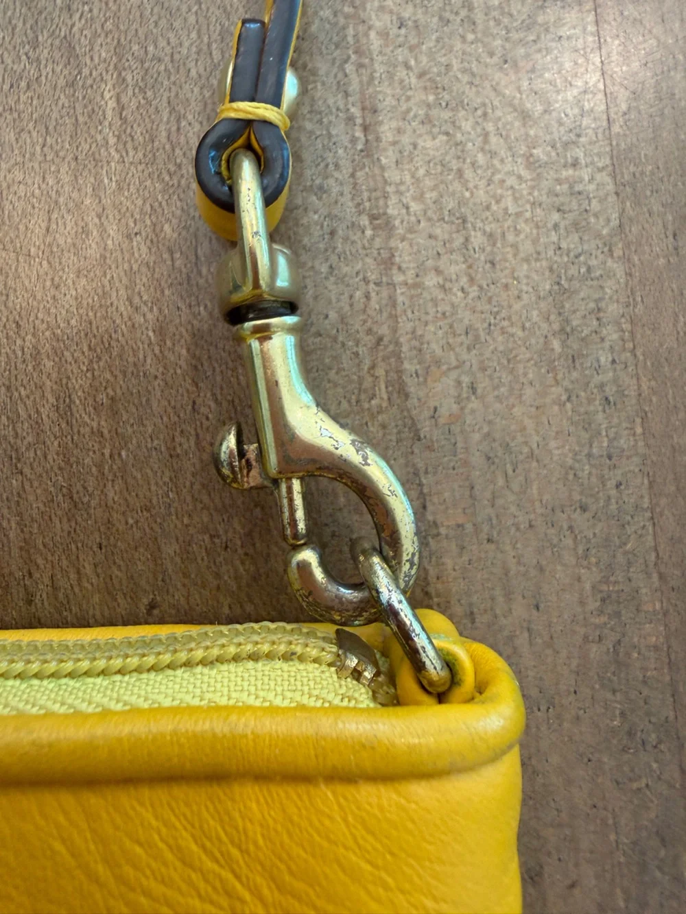 Coach pre loved